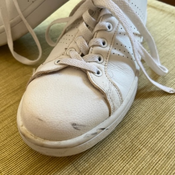 Women's White  Adidas ~ Size 8.5 ~ Cloudform - Picture 6 of 10